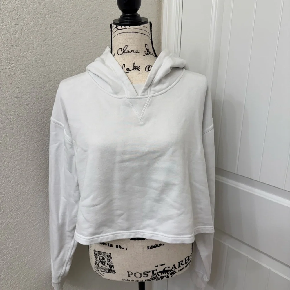 Lululemon Athletica All Yours White Cropped Sweatshirt hoodie sz 18